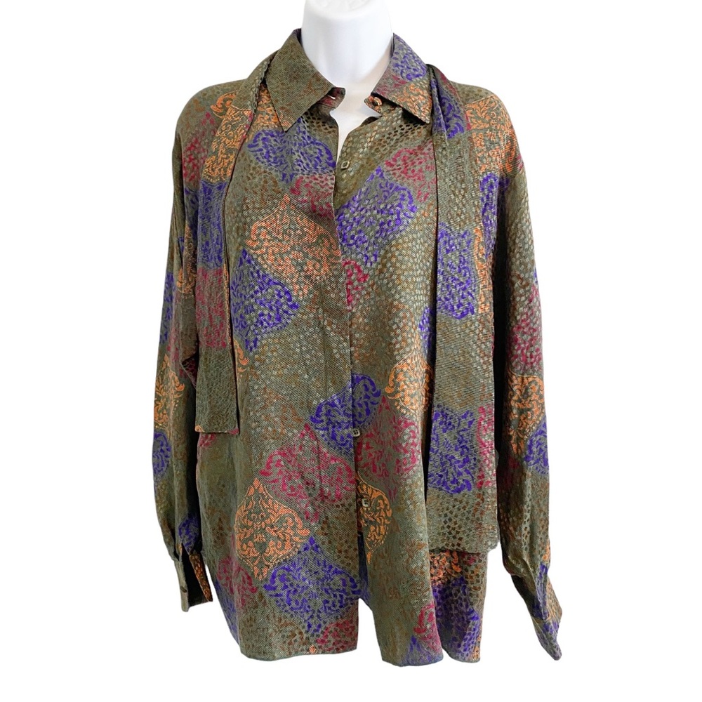 ST. JOHN 100% Silk Floral Print Long Sleeve Blouse Top Size 8 - Picture 2 of 5